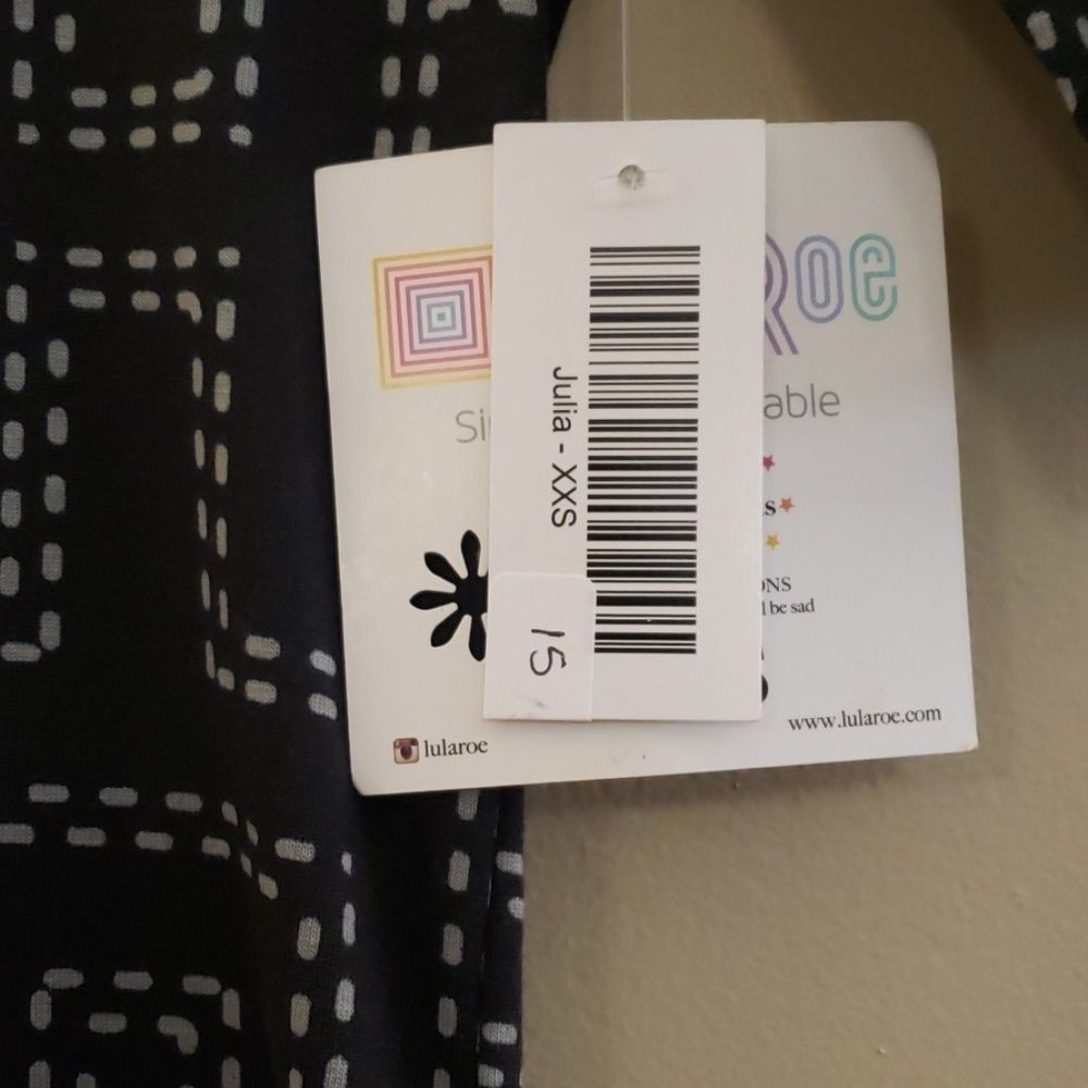 NWT Geometric LuLaRoe Julia Sz XXS - Picture 4 of 7